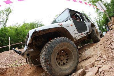 Jeepers_Meeting_2013_by_Maurone_00054.jpg