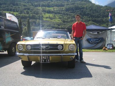 Io ed una bellissima Mustang 65, come la mia...
