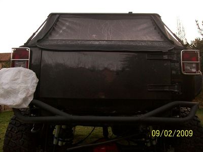 Jeep Wrangler JK One OFF Carbon Gate
